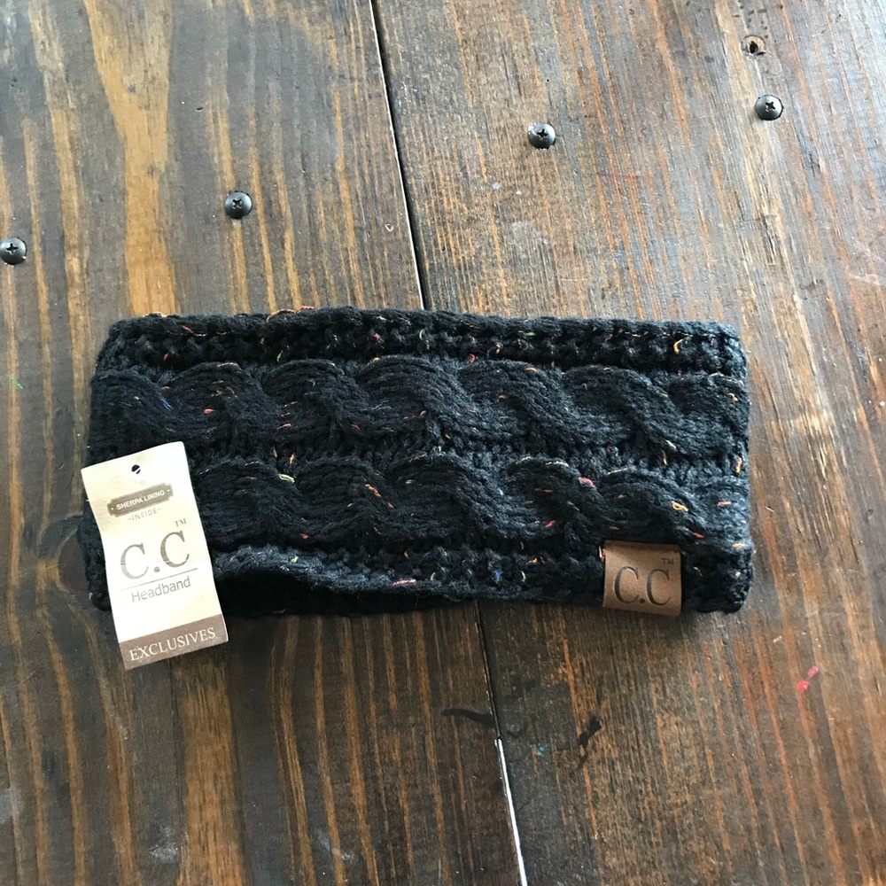C.C. earwarmer new